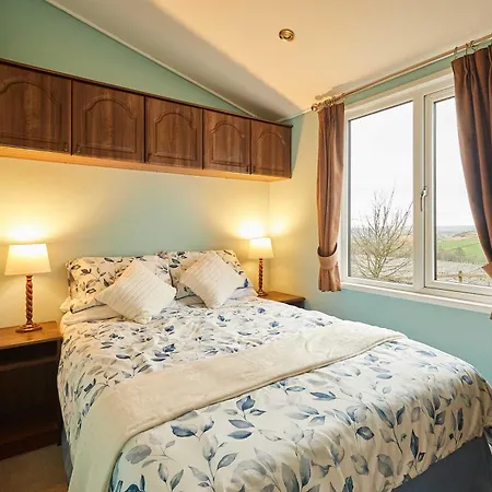 Host & - The High House * Westerdale